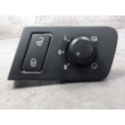 COMMANDE RETROVISSEUR EXT ELECTRIQUE