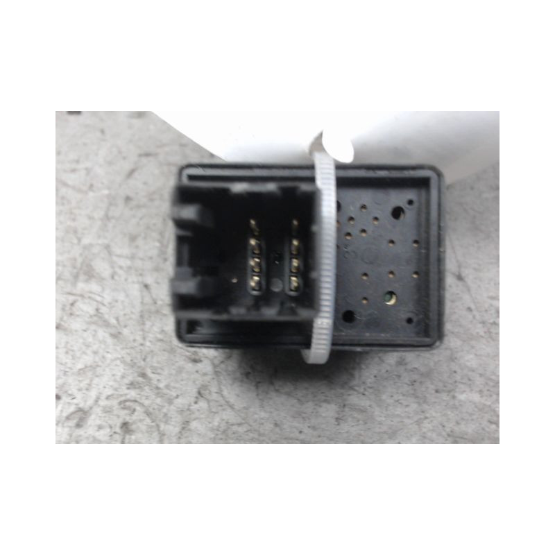 COMMANDE RETROVISSEUR EXTERIEUR ELECTRIQUE FORD KA 2008-