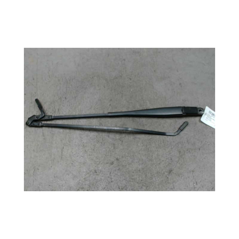 BRAS ESSUIE-GLACE AVANT TOYOTA AYGO 5P