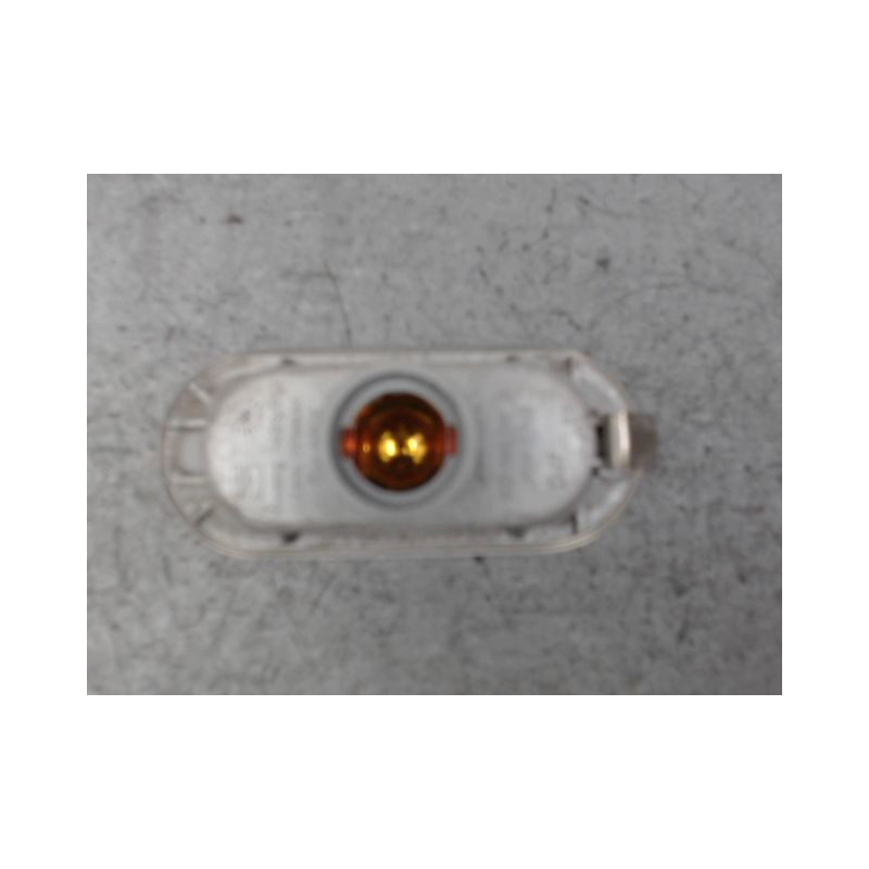 REPETITEUR AILE DROIT SEAT IBIZA