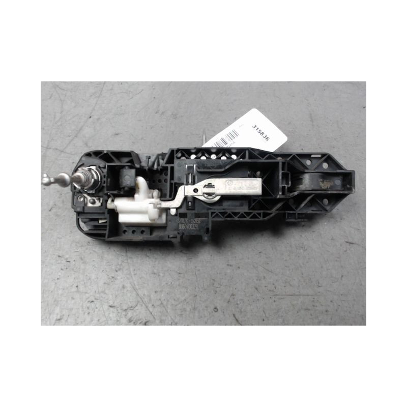 POIGNEE EXTERIEURE PORTE AVANT GAUCHE RENAULT MEGANE