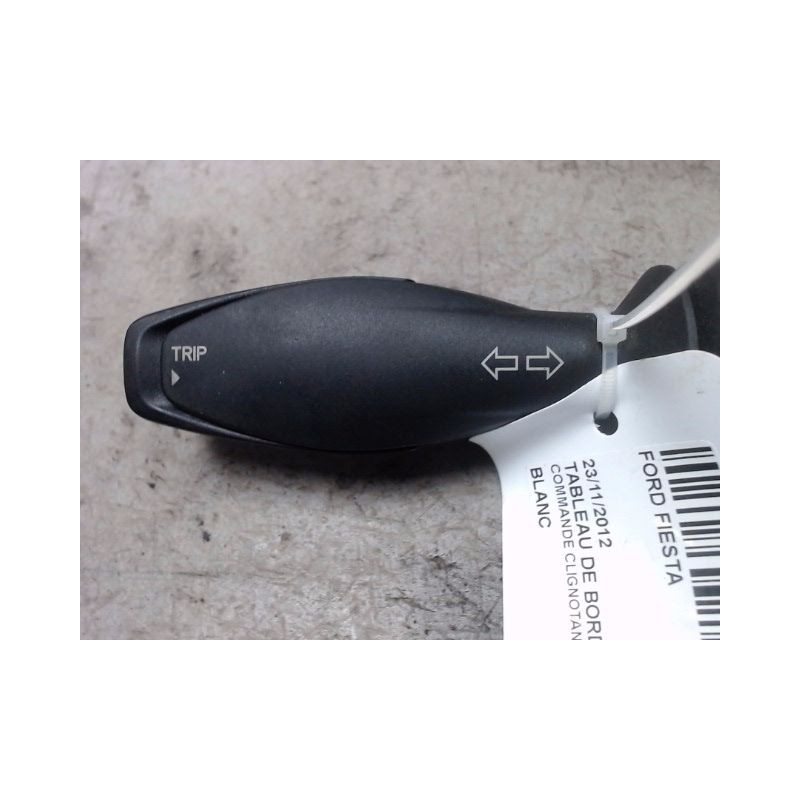 COMMANDE CLIGNOTANT FORD FIESTA