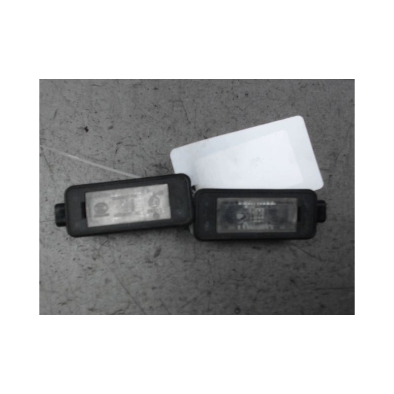 ECLAIREUR PLAQUE DE POLICE PEUGEOT 208
