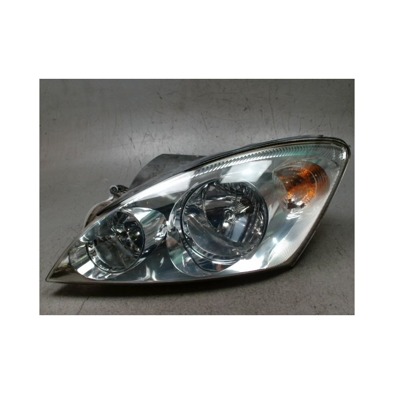PHARE GAUCHE KIA CEE-D