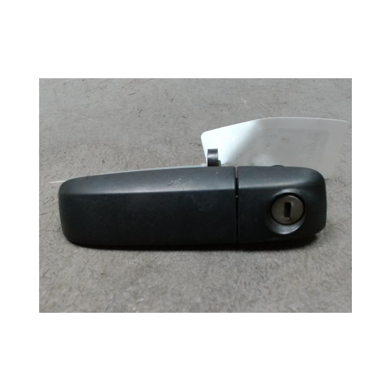 POIGNEE EXTERIEURE PORTE AVANT GAUCHE FIAT PANDA 2003-