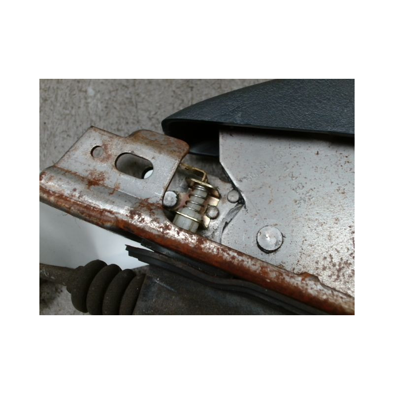 LEVIER FREIN A MAIN RENAULT CLIO II PH.2 01-06