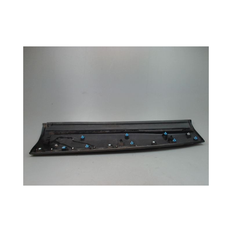 PROTECTION PORTE AVANT DROIT PEUGEOT 3008 2009-