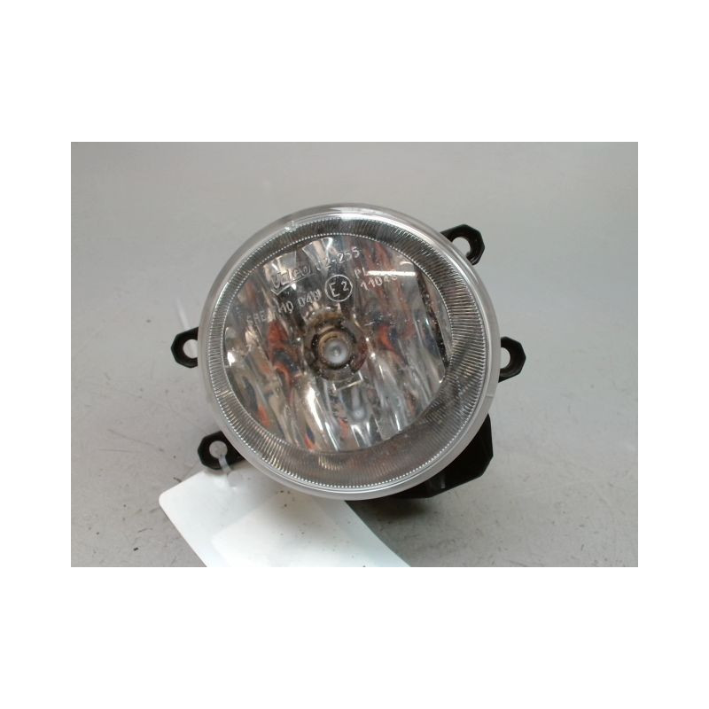 PHARE ANTIBROUILLARD AVANT DROIT TOYOTA AURIS 2010-