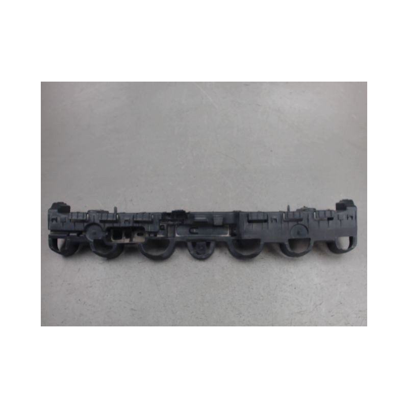 SUPPORT CENTRAL PARE-CHOC ARRIERE  RENAULT CLIO