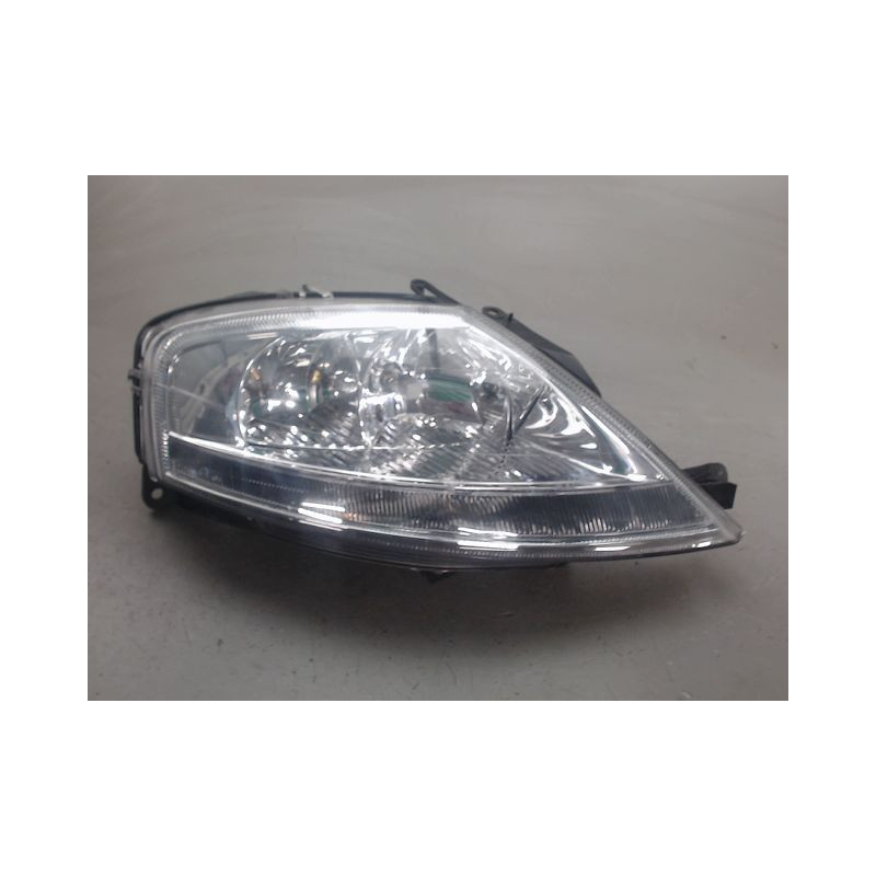 PHARE DROIT CITROEN C3