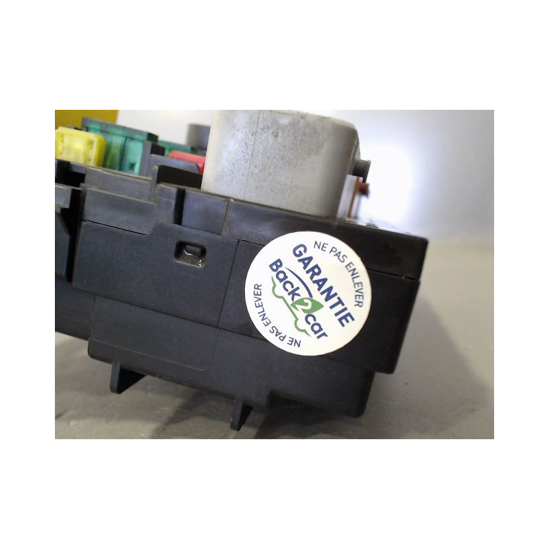 BOITE A FUSIBLES CITROEN C2 2003-