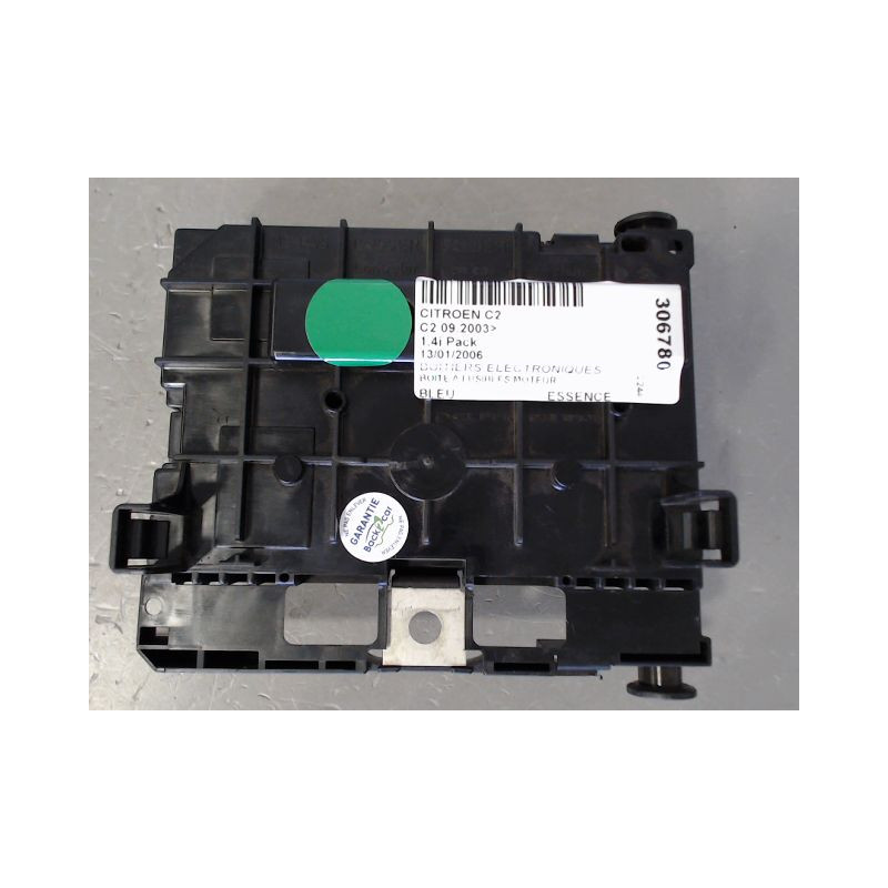 BOITE A FUSIBLES CITROEN C2 2003-