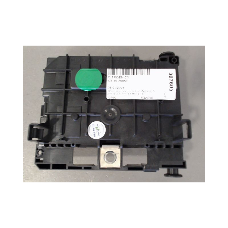 BOITE A FUSIBLES CITROEN C3 2005-