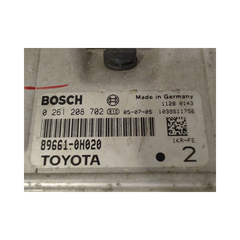CALCULATEUR MOTEUR PEUGEOT 107