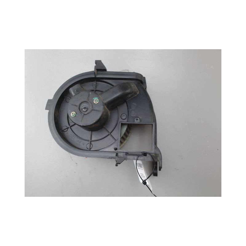 MOTEUR VENTILATEUR CHAUFFAGE RENAULT CLIO