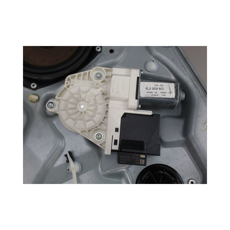 MECANISME LEVE-GLACE AVANT DROIT SEAT IBIZA