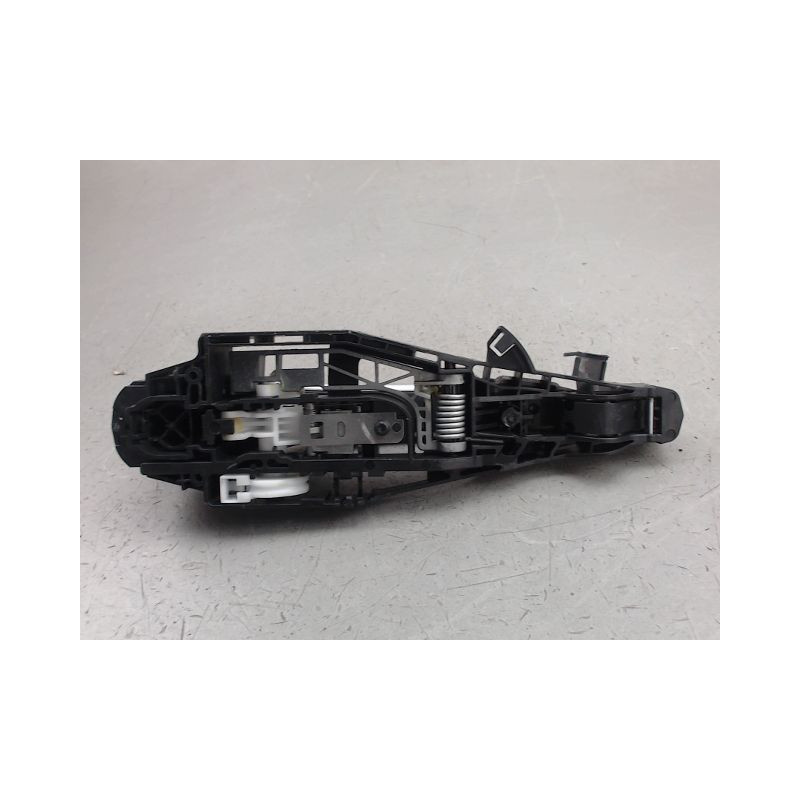 POIGNEE EXTERIEURE PORTE AVANT DROIT CITROEN C4