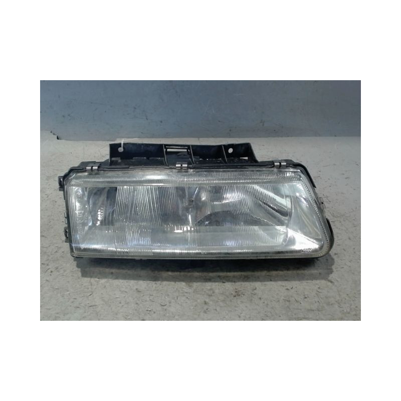 PHARE DROIT CITROEN XANTIA -98