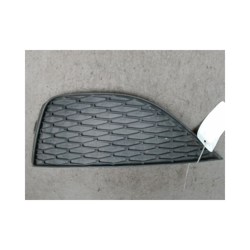 GRILLE VENTILATION PARE-CHOC AVD SEAT IBIZA