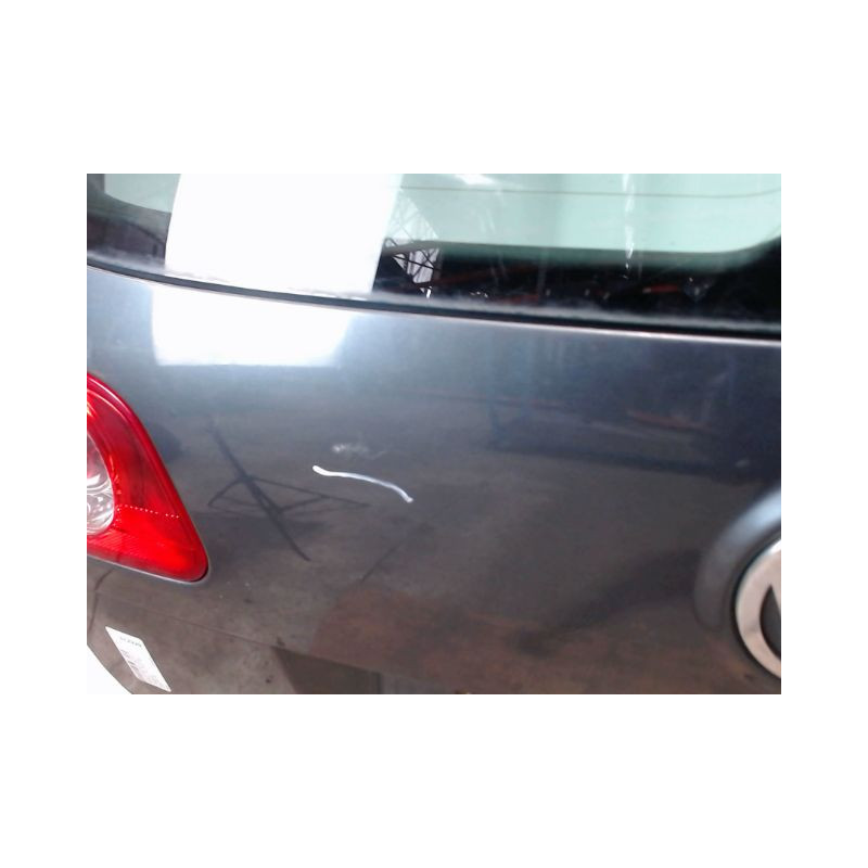 HAYON VOLKSWAGEN PASSAT SW 2005-