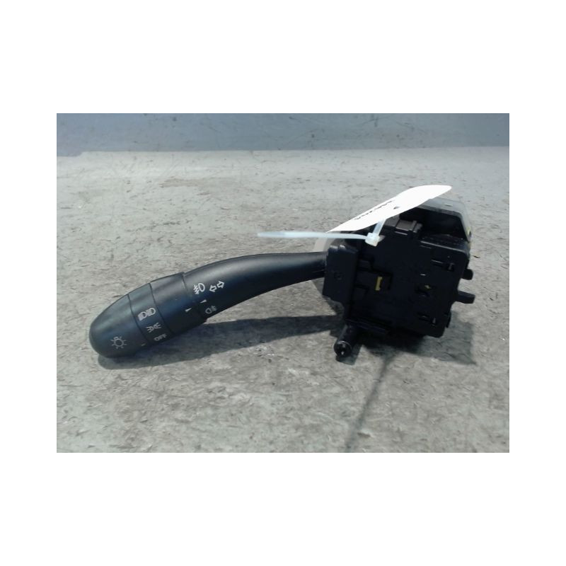 COMMANDE CLIGNOTANT KIA CEE-D