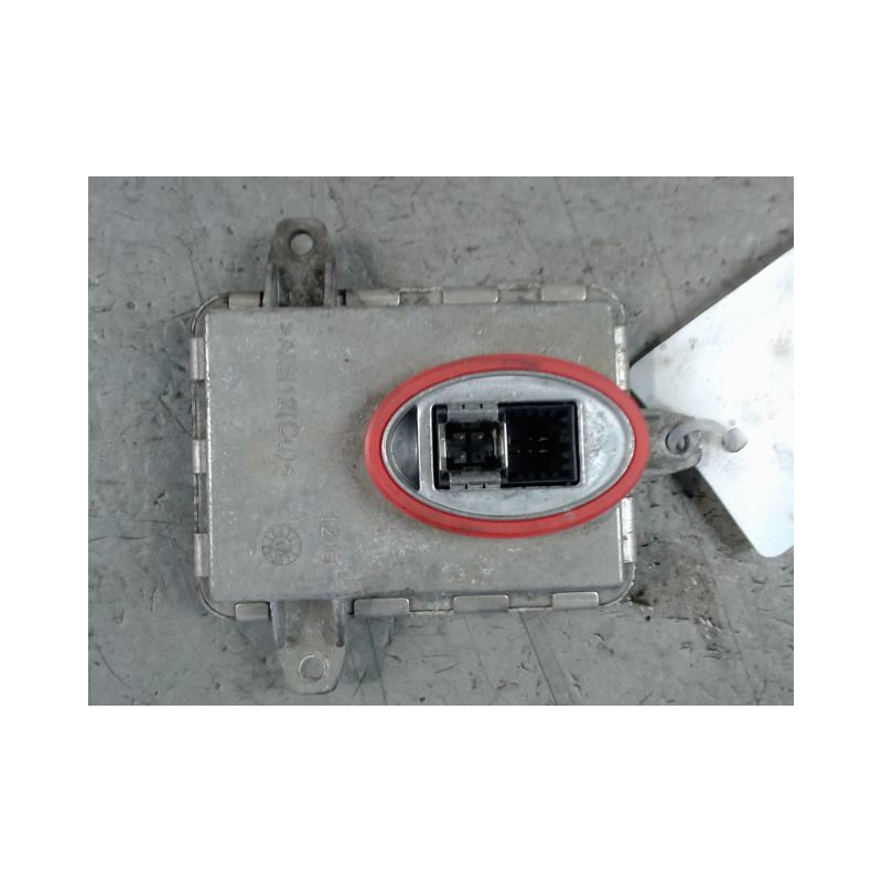 BOITIER XENON PHARE GAUCHE MINI MINI 2006-