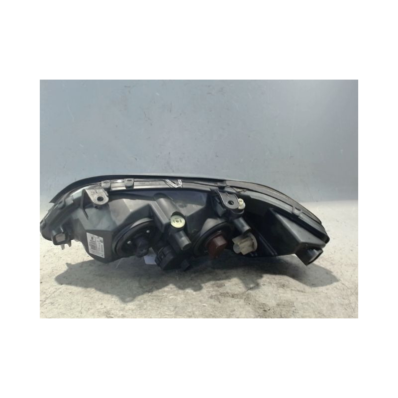 PHARE DROIT OPEL ZAFIRA