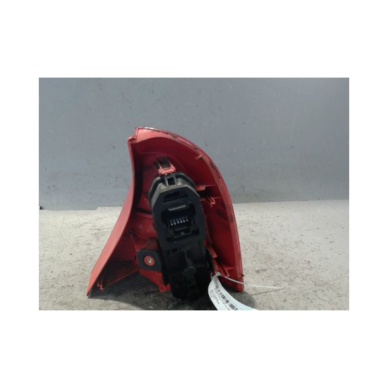 FEU ARRIERE GAUCHE  RENAULT CLIO II PH.1 98-2001