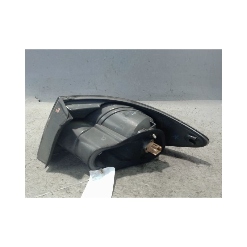 FEU ARRIERE GAUCHE  MAZDA MAZDA 6 2005-