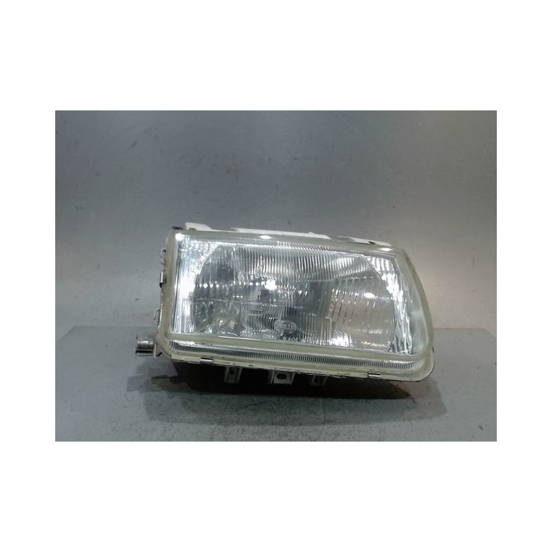 PHARE DROIT VOLKSWAGEN POLO