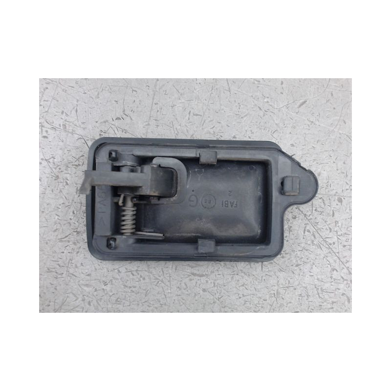 POIGNEE INTERIEURE PORTE AVANT GAUCHE PEUGEOT 106