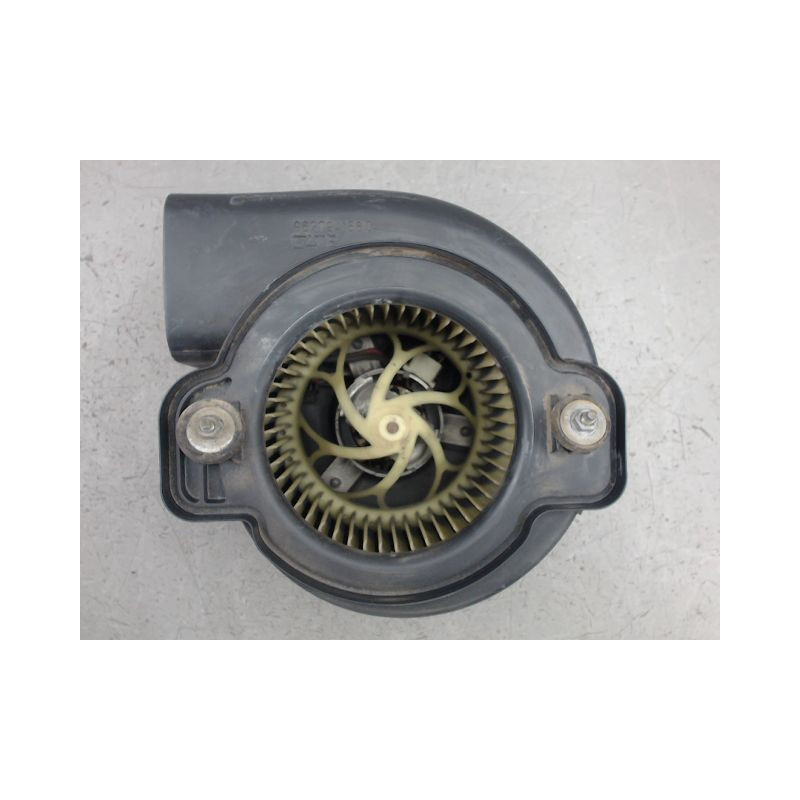 MOTEUR VENTILATEUR CHAUFFAGE CITROEN SAXO