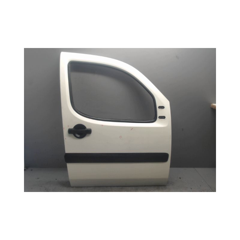 PORTE AVANT DROIT FIAT DOBLO