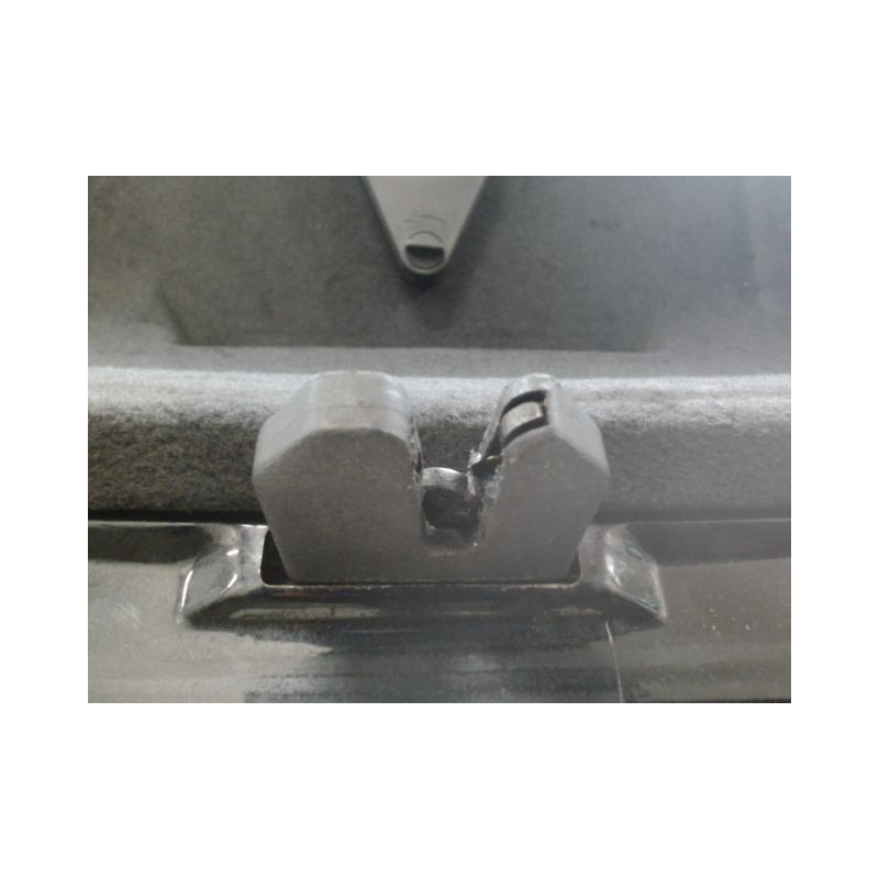 COFFRE ARRIERE VOLKSWAGEN PASSAT BERL. IV Phase 1 (3B) 1996-2000