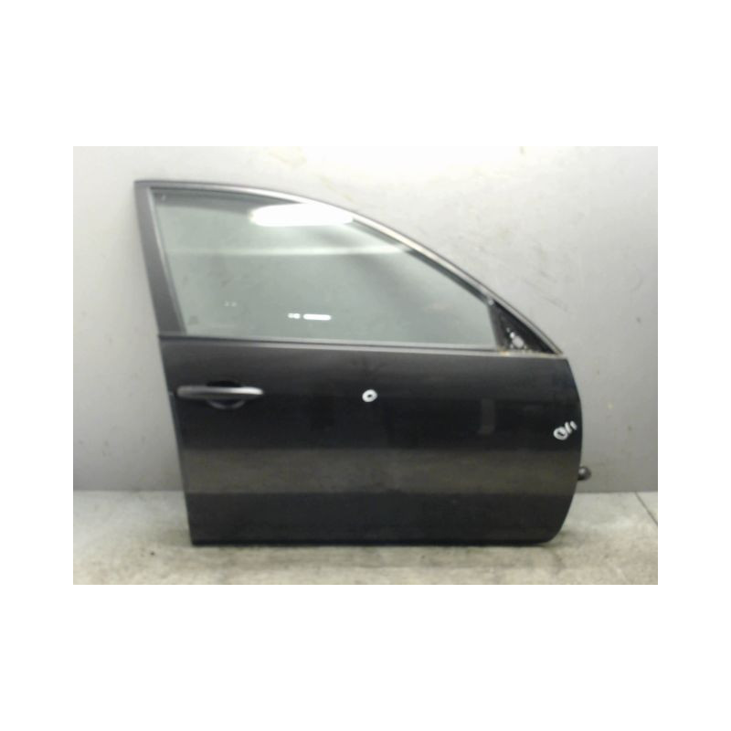 PORTE AVANT DROIT NISSAN PRIMERA