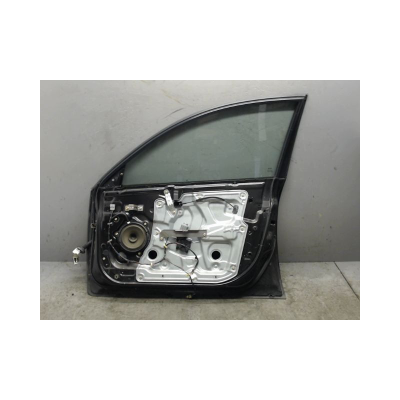 PORTE AVANT DROIT NISSAN PRIMERA