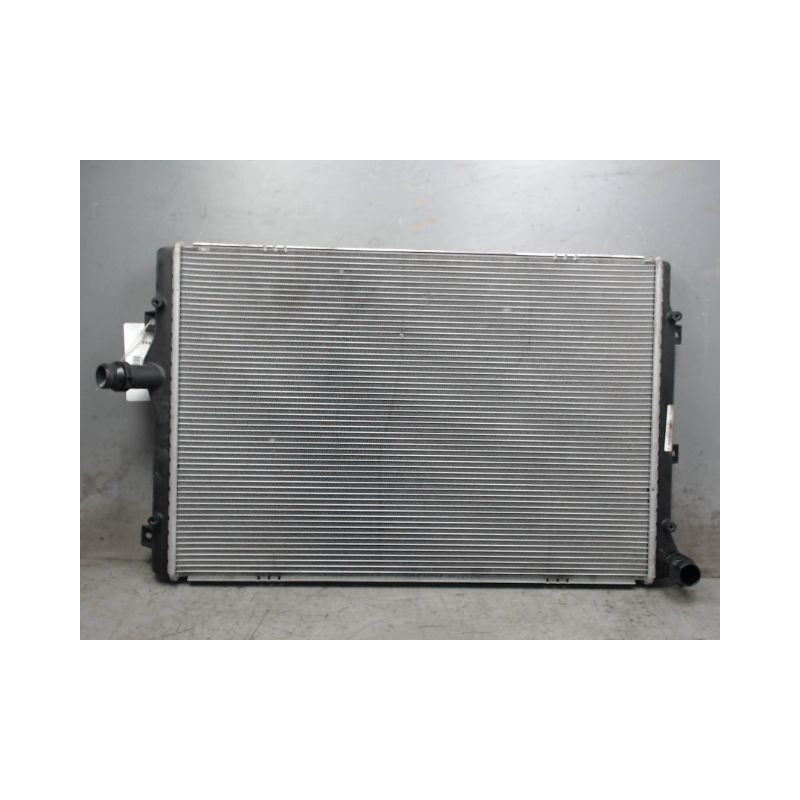 RADIATEUR VOLKSWAGEN PASSAT 2005-