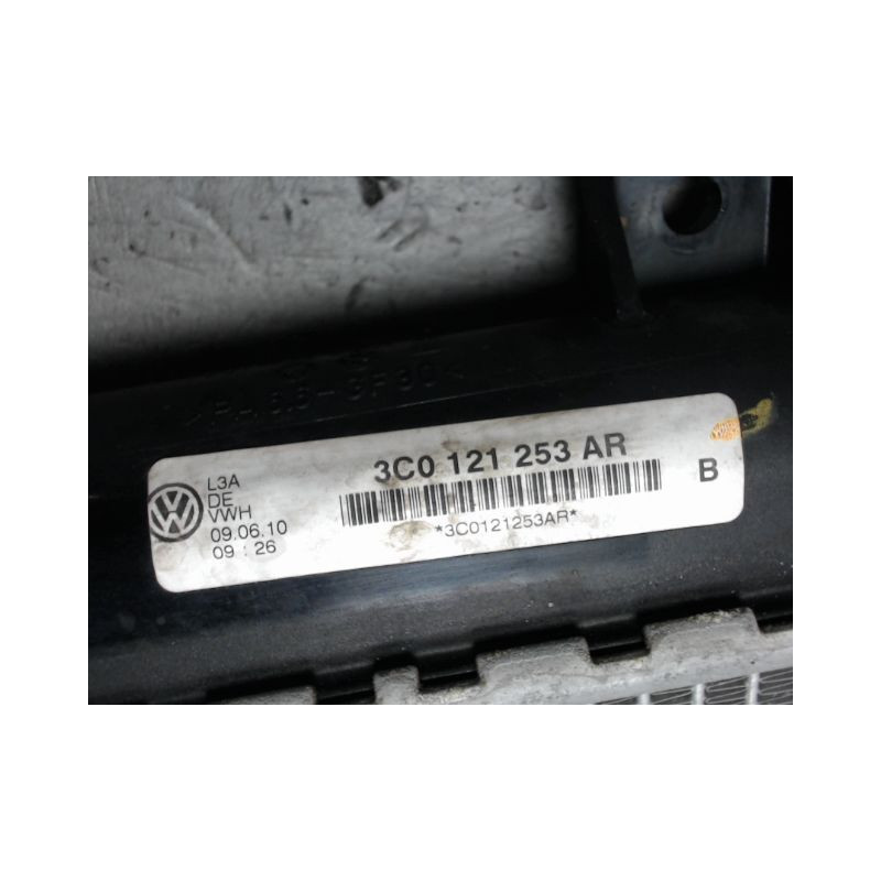 RADIATEUR VOLKSWAGEN PASSAT 2005-