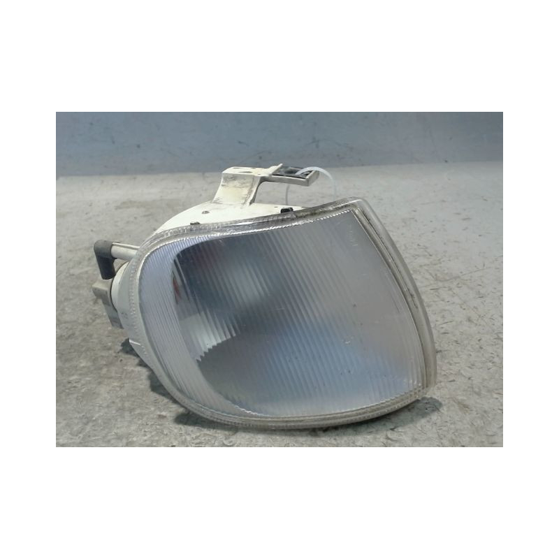 CLIGNOTANT DROIT VOLKSWAGEN POLO 94-99