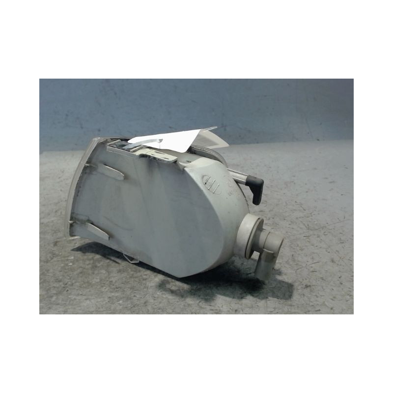 CLIGNOTANT DROIT VOLKSWAGEN POLO 94-99