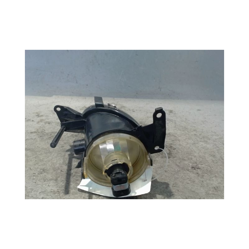 PHARE ANTIBROUILLARD AVANT DROIT OPEL CORSA 2010-