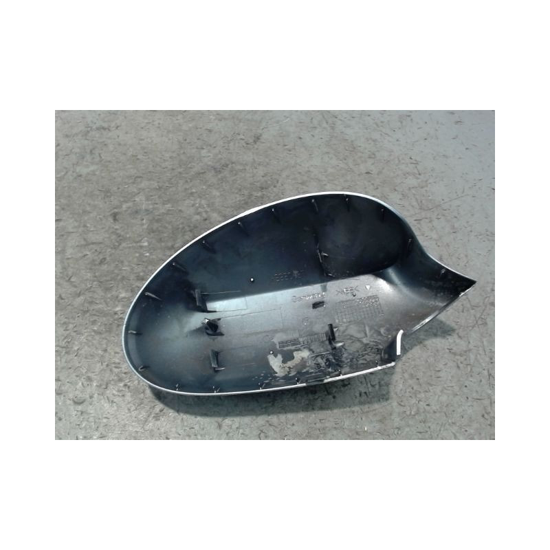 CARENAGE RETROVISEUR EXTERIEUR GAUCHE B.M.W. SERIE 1