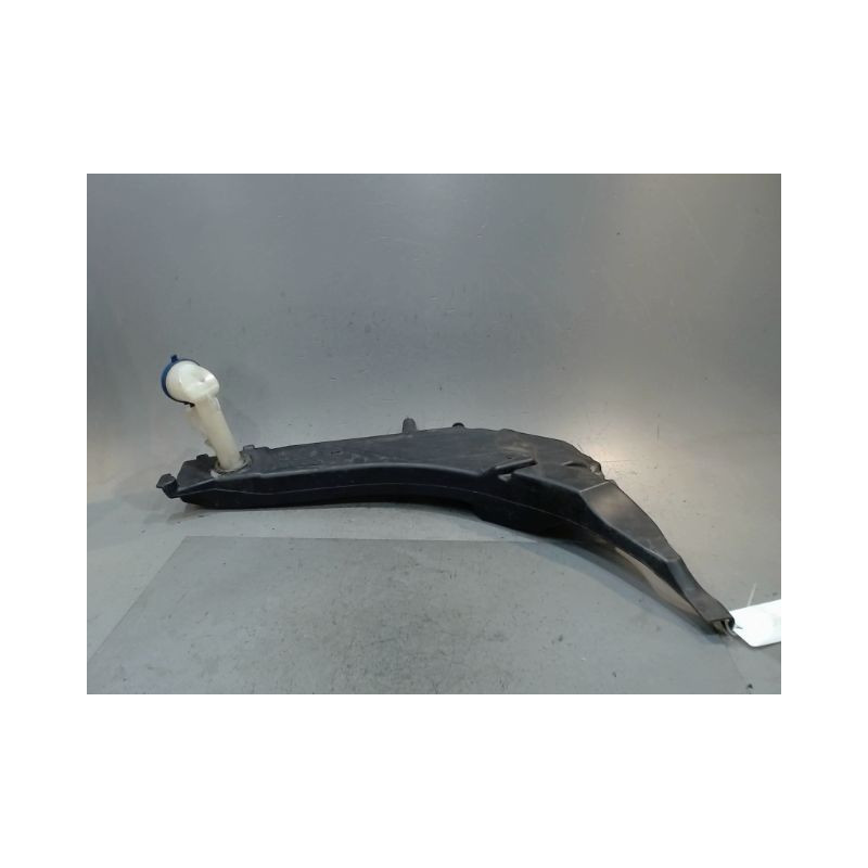 RESERVOIR LAVE-GLACE AVANT PEUGEOT 308