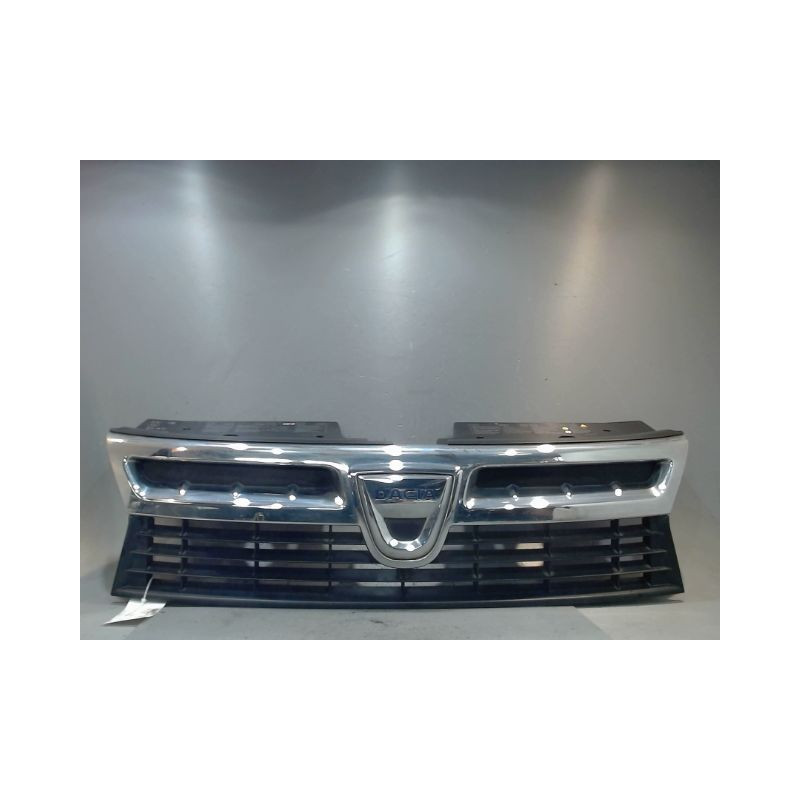 CALANDRE DACIA DUSTER