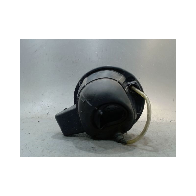 VOLET DE TRAPPE CARBURANT VOLKSWAGEN POLO
