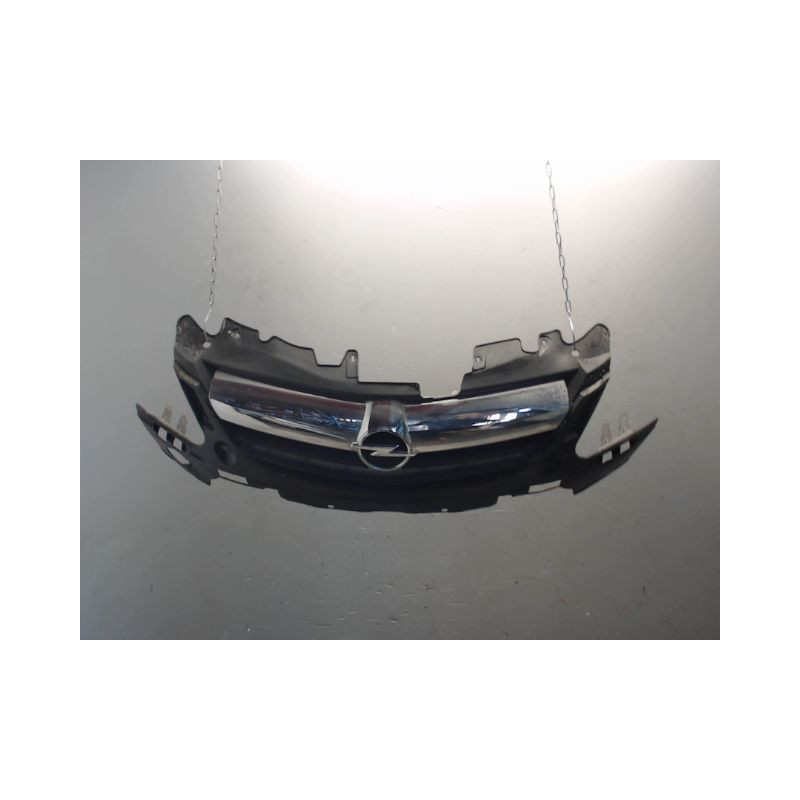 CALANDRE OPEL CORSA