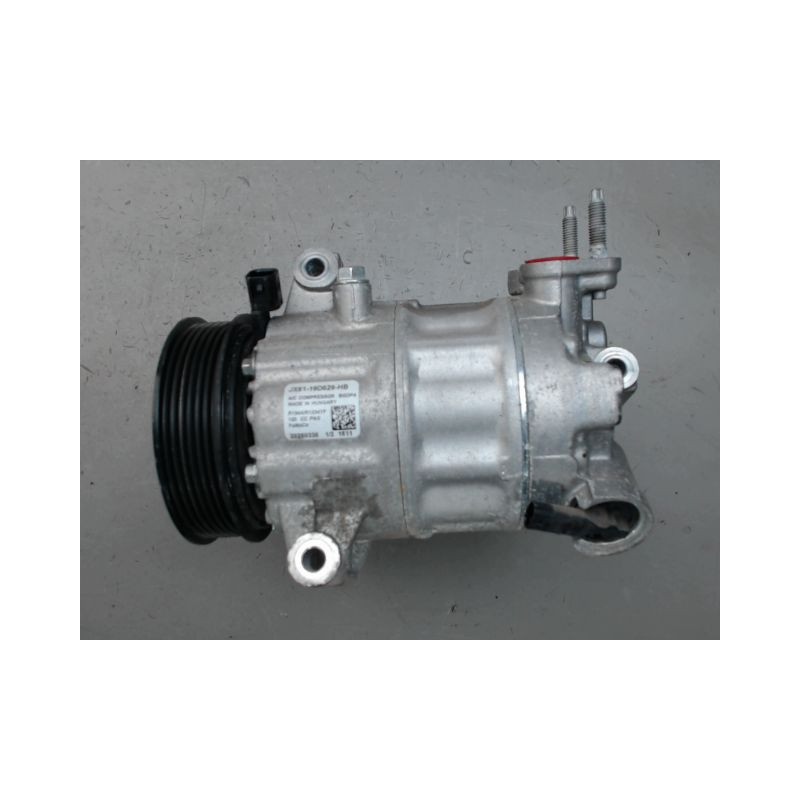 COMPRESSEUR AIR CONDITIONNE FORD FIESTA