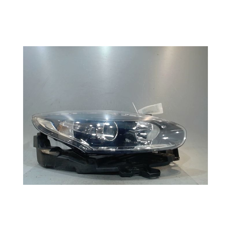 PHARE DROIT RENAULT MEGANE