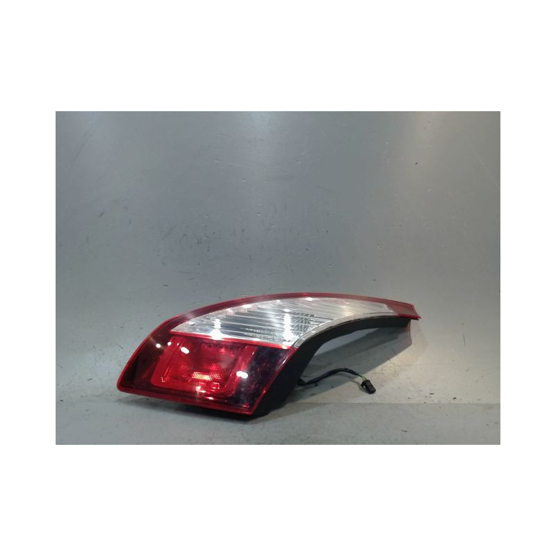 FEU ARRIERE INTERIEUR DROIT RENAULT MEGANE