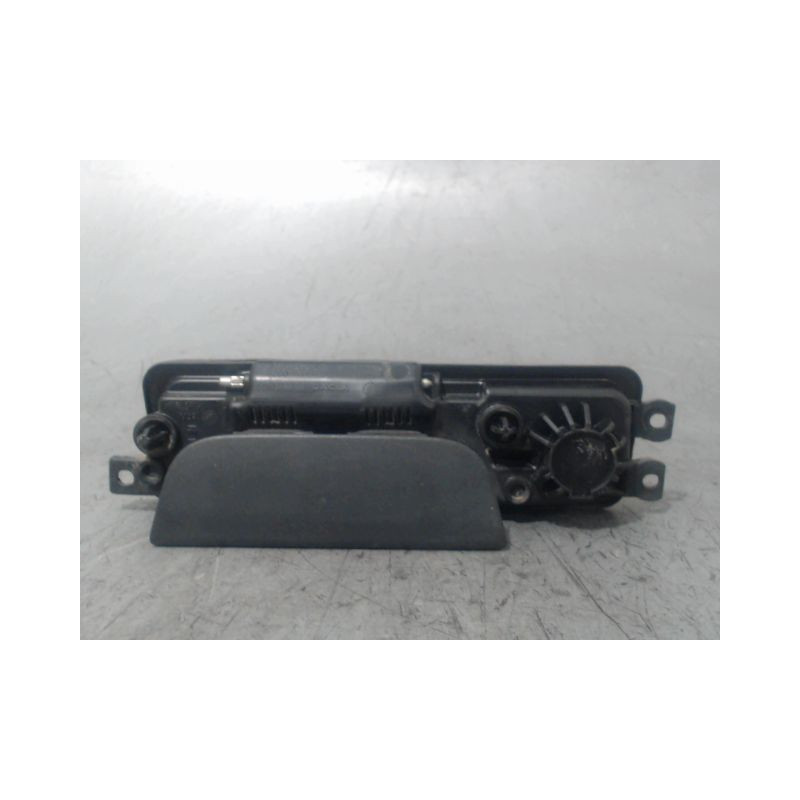 POIGNEE EXTERIEURE PORTE BATTANTE GAUCHE DACIA LOGAN MCV 2007-